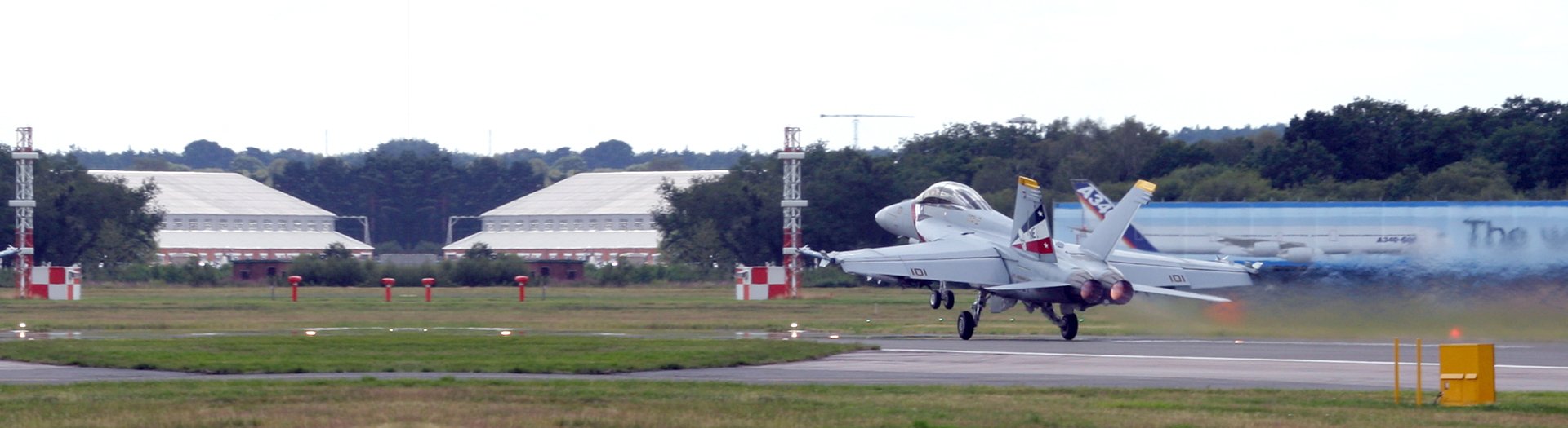 farnborough-banner